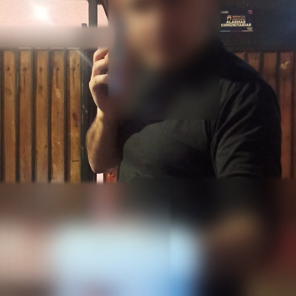Cliente recibe su pedido LIVOR en la puerta de su edificio